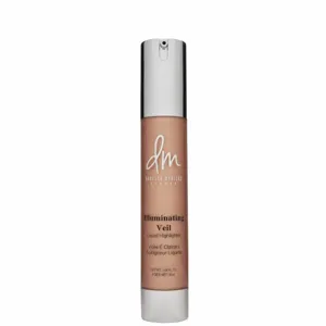 Danessa Myricks Beauty Myricks' Illuminating Veil is a versatile highlighter that