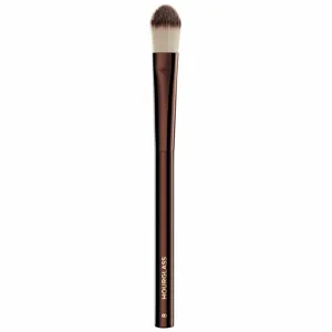 Hourglass No. 8 Large Concealer Brush