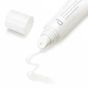 Shiseido Lip Moist Essence N