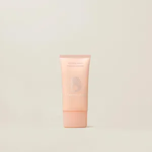Omorovicza isture with the Youthful Hands cream