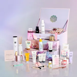 GLOSSYBOX 2025 Advent Calendar