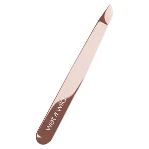 Wet N Wild Slanted Tweezers