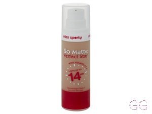 So Matte Perfect Stay Foundation