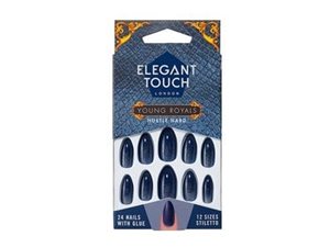 Young Royals Fake Nails