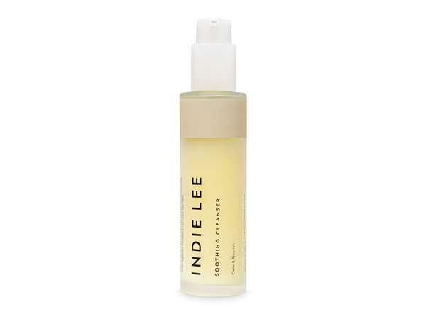 INDIE LEE Soothing Cleanser